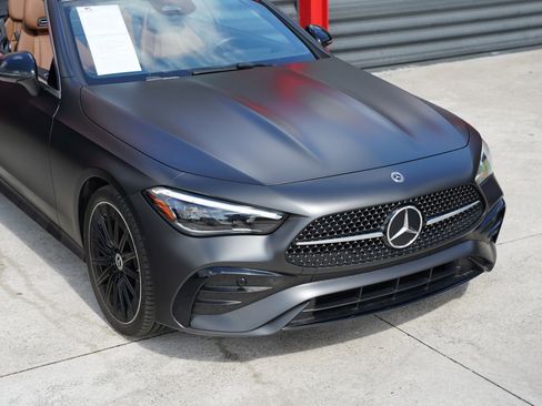 Used 2024 Mercedes-Benz CLE 300 4MATIC Cabriolet image 10
