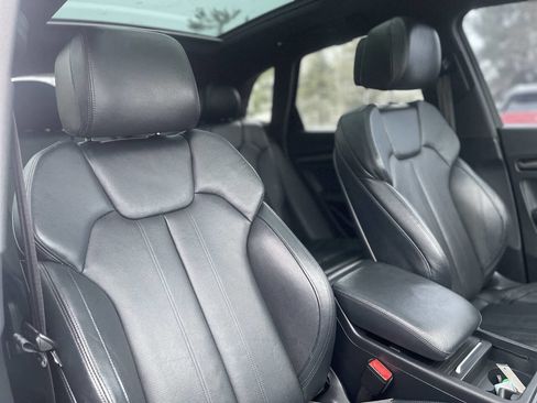 Used 2019 Audi SQ5 Prestige w/ Prestige Package image 22