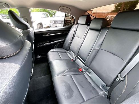 Used 2025 Toyota Camry Hybrid FWD image 20