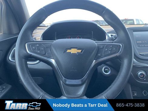 Used 2018 Chevrolet Equinox LT image 11