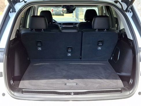 Used 2023 Jeep Grand Cherokee 4WD 4xe image 31