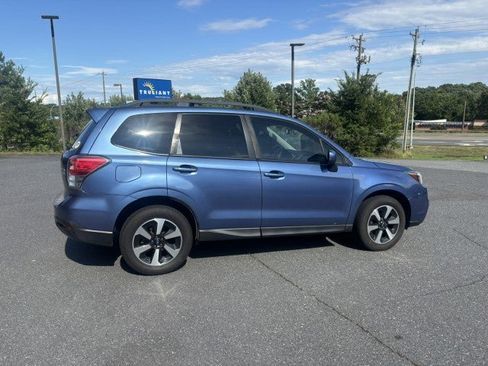 Used 2017 Subaru Forester 2.5i Premium AWD/4WD image 7