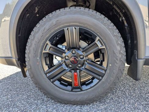 New 2026 Nissan Rogue SV image 12