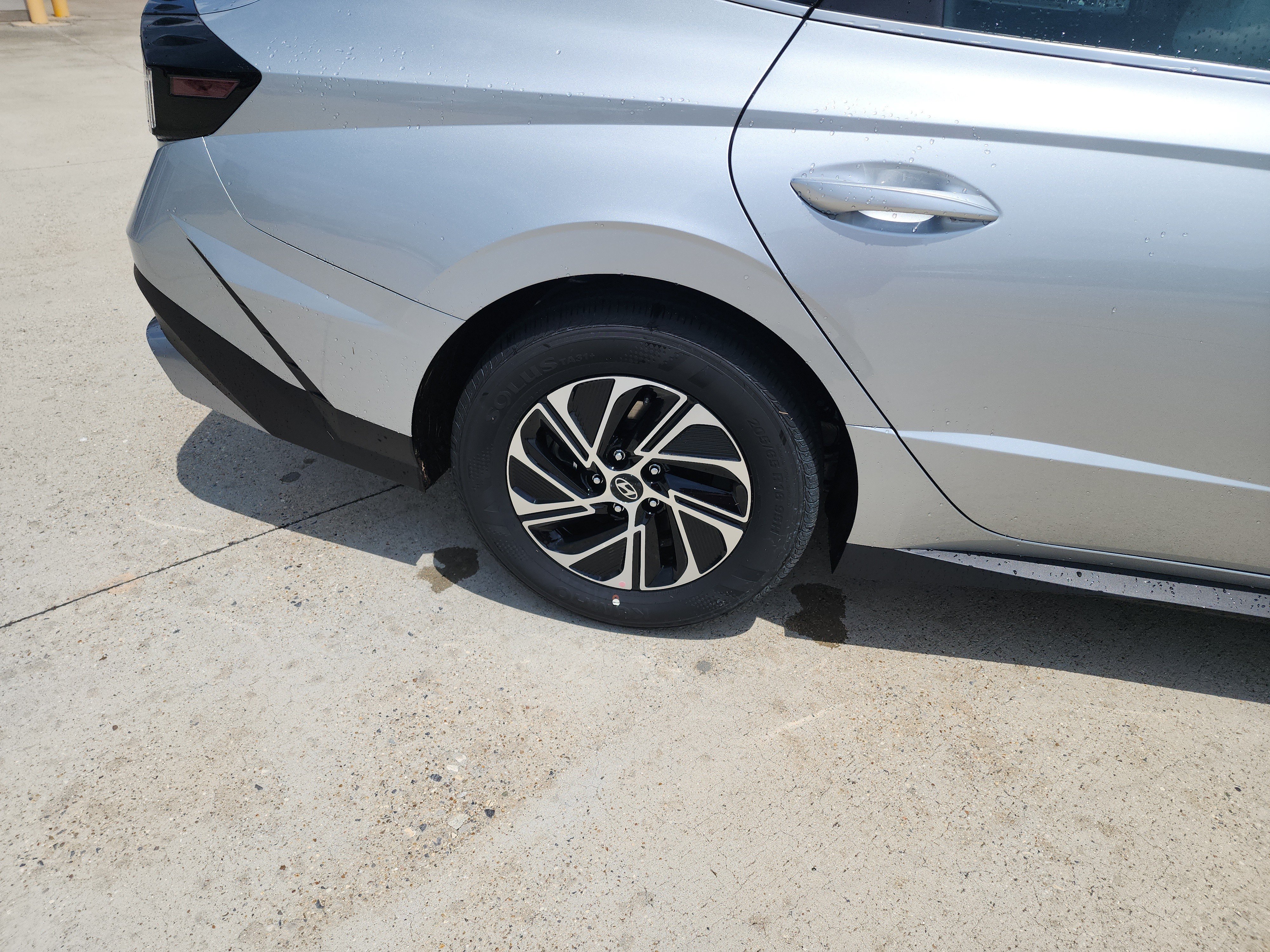 New 2026 Hyundai Sonata Blue FWD image 10