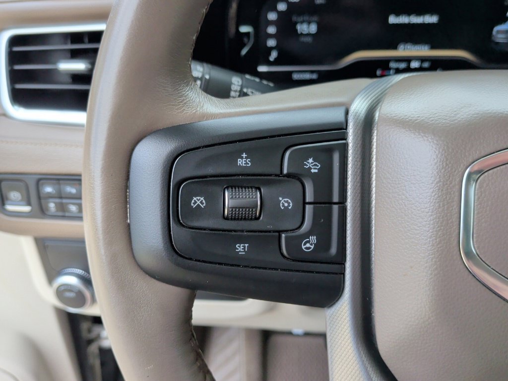 Used 2022 GMC Yukon Denali RWD image 19