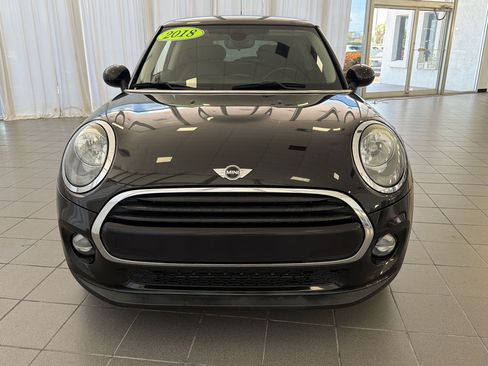 Used 2018 MINI Cooper 2-Door Hardtop FWD image 6