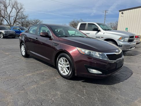 Used 2013 Kia Optima LX w/ Convenience Plus Pkg FWD image 1