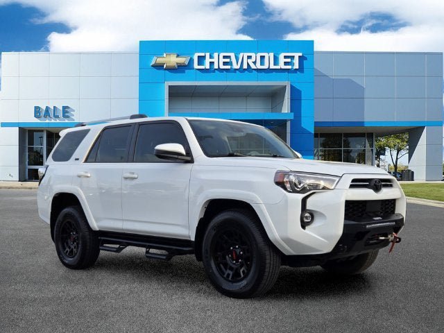 Used 2023 Toyota 4Runner SR5 AWD/4WD image 1