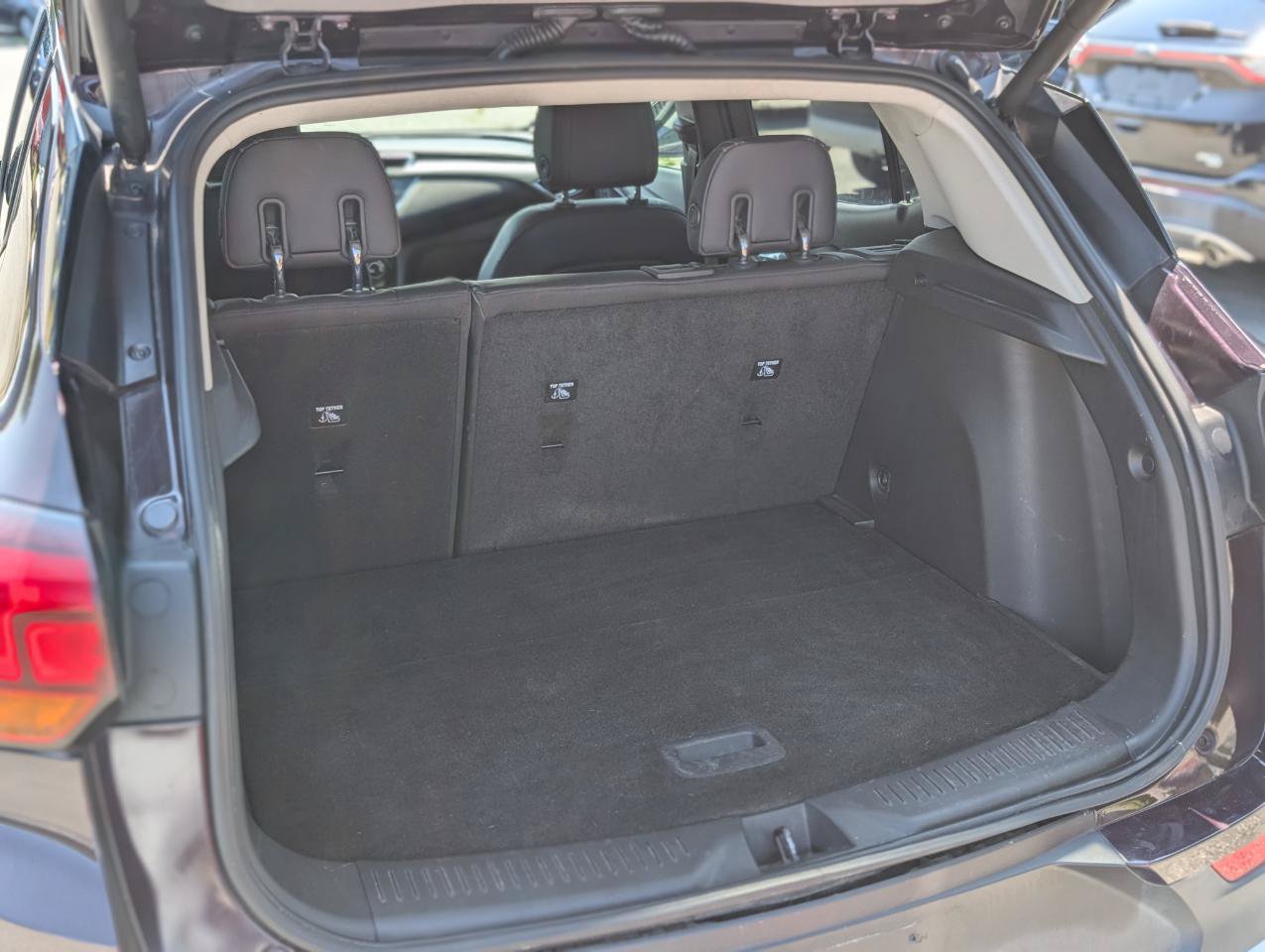 Used 2020 Buick Encore GX Preferred w/ Cold Weather Comfort Package FWD image 6