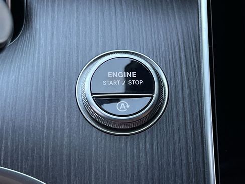 New 2026 Mercedes-Benz C 300 4MATIC Sedan image 31