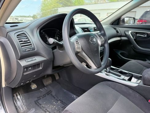Used 2013 Nissan Altima 2.5 S image 15