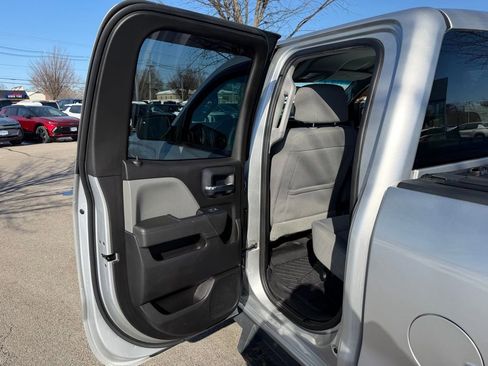 Used 2019 Chevrolet Silverado 1500 Custom w/ Custom Convenience Package image 15