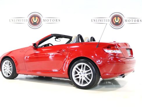 Used 2008 Mercedes-Benz SLK 350 image 4