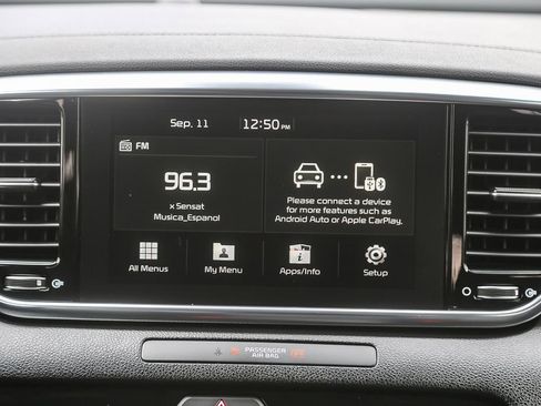 Used 2022 Kia Sportage EX image 13