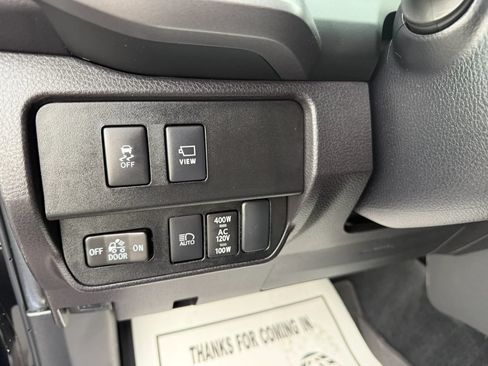 Used 2023 Toyota Tacoma TRD Off-Road w/ TRD Premium Off Road Package AWD/4WD image 36
