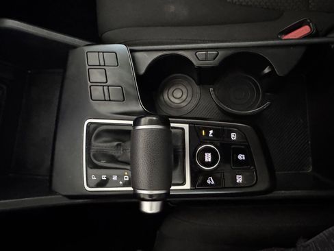 Used 2023 Kia Sportage LX FWD image 16