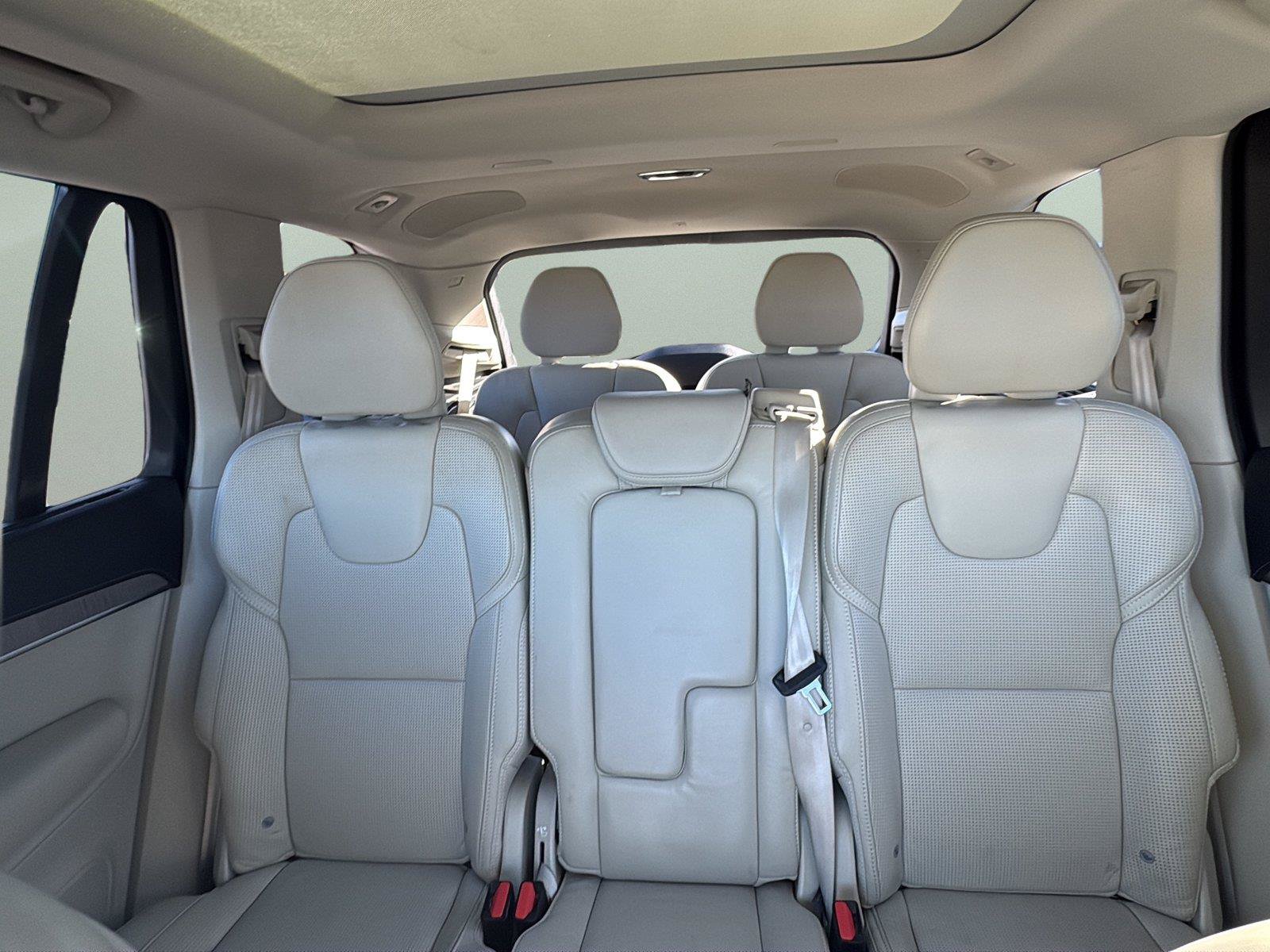 Used 2021 Volvo XC90 T6 Inscription w/ Advanced Package AWD/4WD image 38