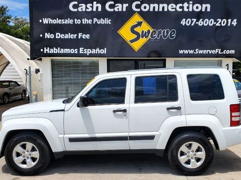 Used 2012 Jeep Liberty Sport RWD image 9