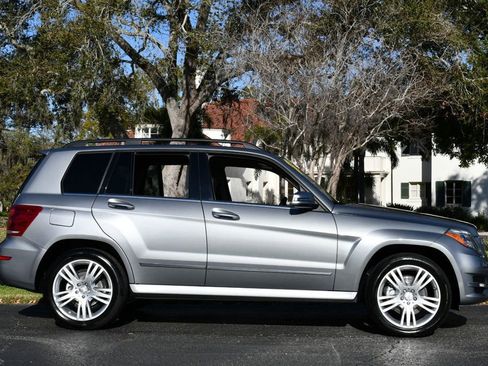 Used 2014 Mercedes-Benz GLK 350 4MATIC image 32