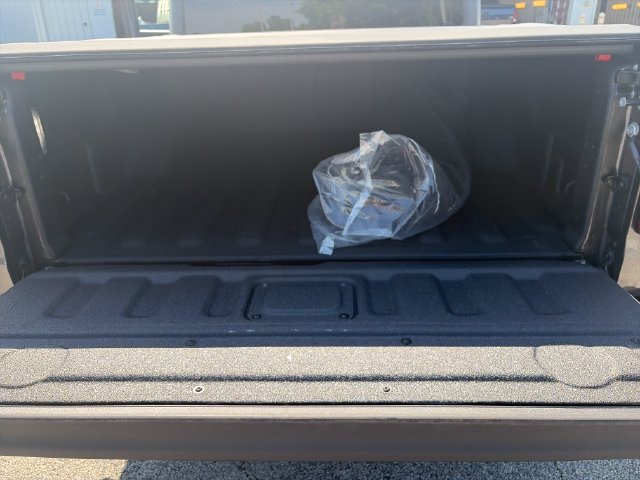 Certified 2025 Jeep Gladiator Sport AWD/4WD image 22