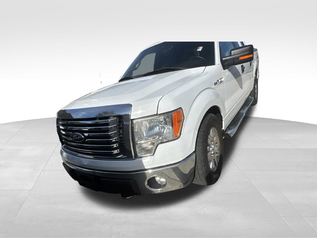 Used 2011 Ford F150 XLT w/ XLT Chrome Pkg AWD/4WD image 3