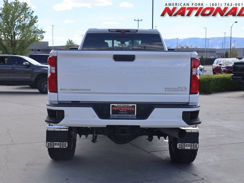 Used 2021 Chevrolet Silverado 3500 High Country w/ Z71 Off-Road Package image 5