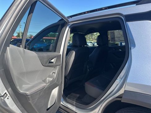 New 2026 Chevrolet Equinox RS w/ Convenience Package III image 30