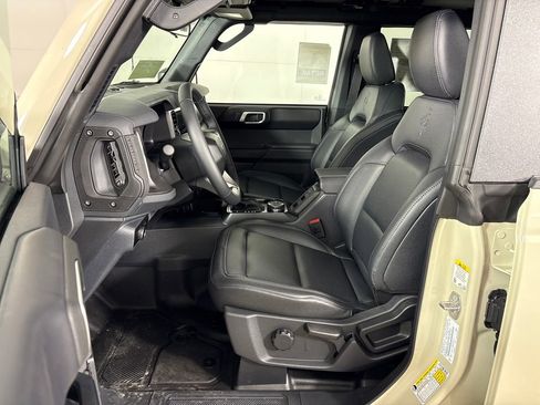 New 2026 Ford Bronco Badlands AWD/4WD image 27