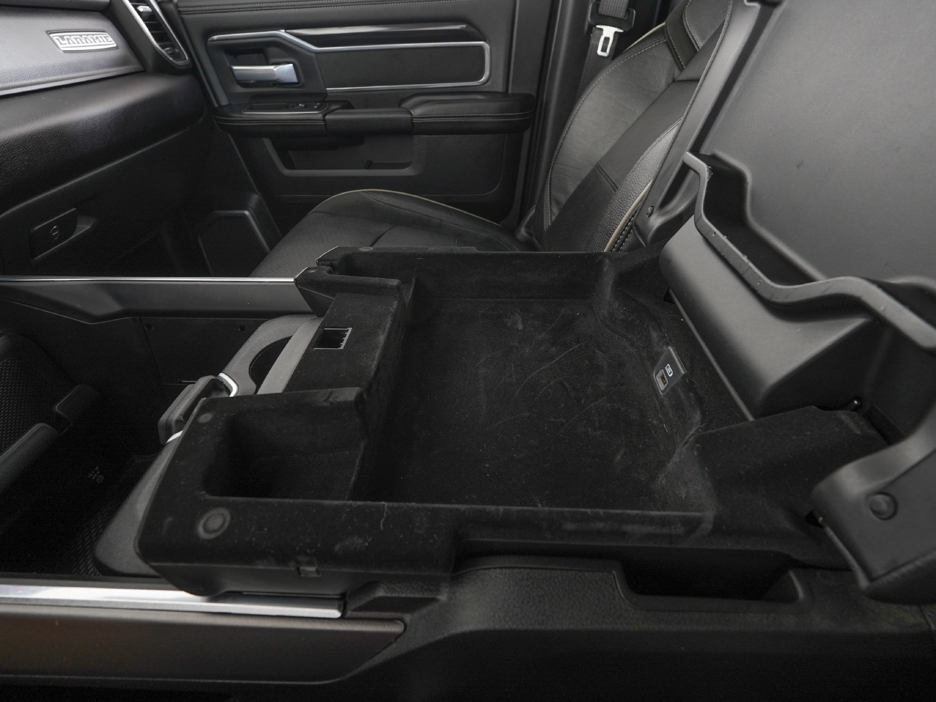 Used 2022 RAM 2500 Laramie AWD/4WD image 29