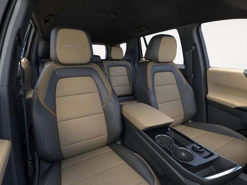 New 2026 Chevrolet Equinox ACTIV image 16