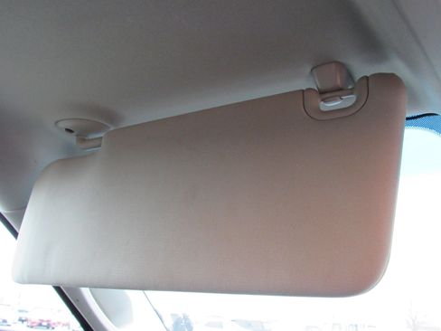 Used 2015 RAM 1500 Express image 32