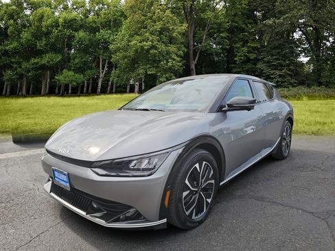 Used 2023 Kia EV6 Wind w/ Wind Technology Package image 3