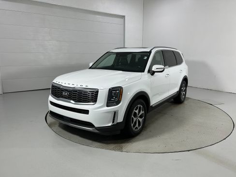 Used 2020 Kia Telluride EX AWD/4WD image 20