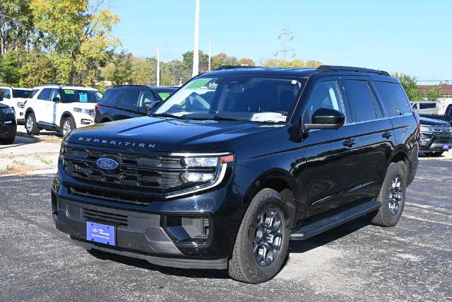 Certified 2025 Ford Expedition Active AWD/4WD image 5