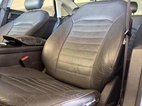 Used 2014 Ford Fusion SE w/ Equipment Group 502A image 17