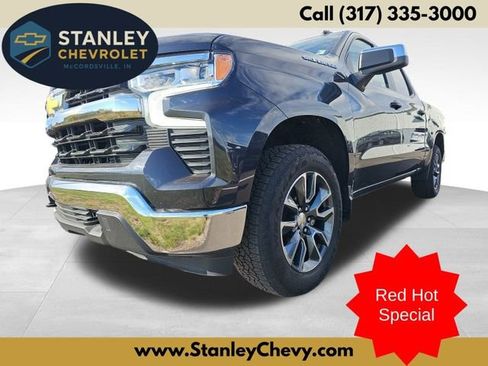 Used 2024 Chevrolet Silverado 1500 LT image 1