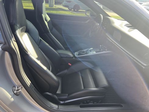 Used 2022 Porsche 911 Carrera image 29