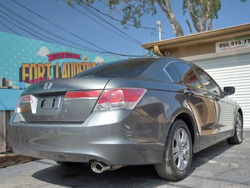 Used 2012 Honda Accord LX image 32