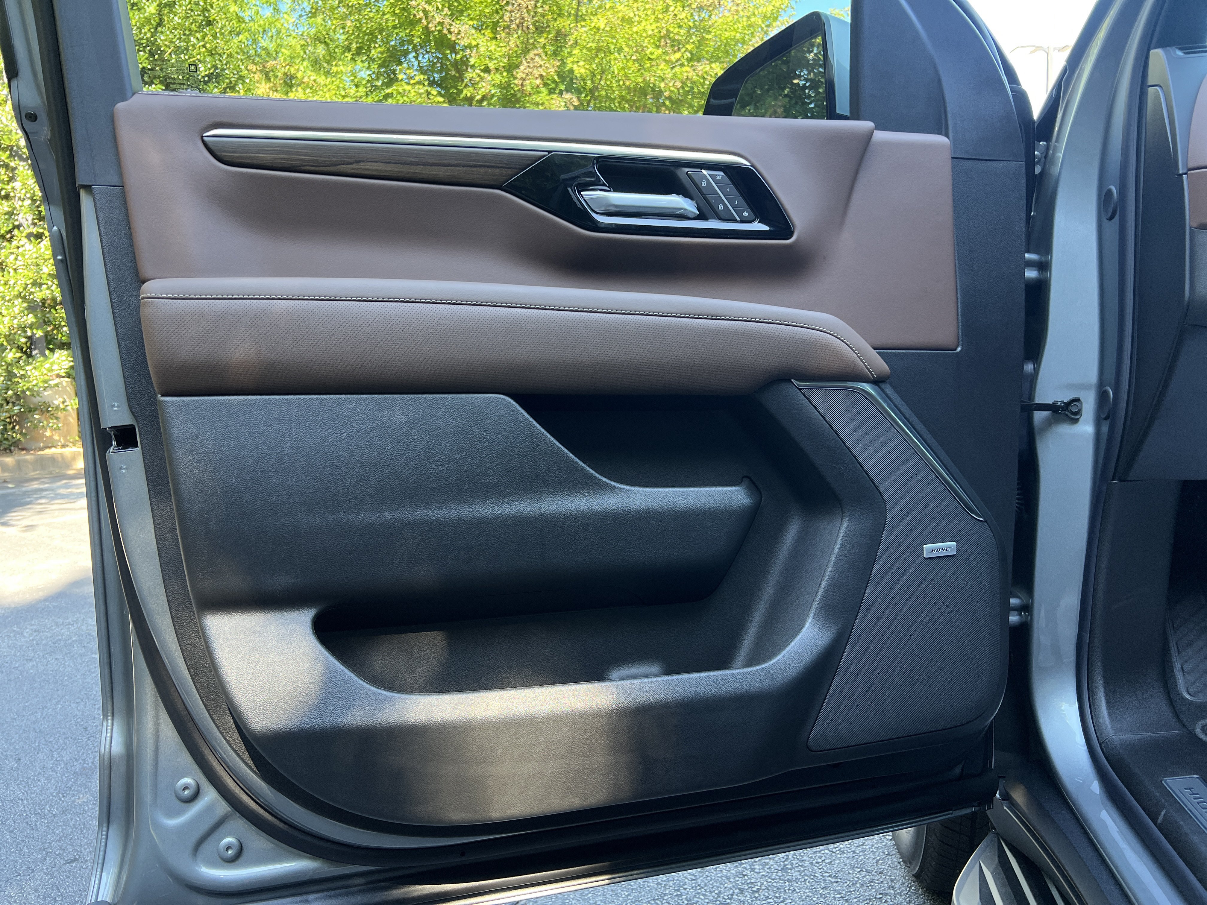 New 2026 Chevrolet Tahoe High Country w/ Sun And Tow Package AWD/4WD image 15