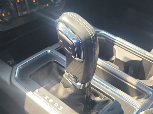 Used 2018 Ford F150 XLT w/ Equipment Group 302A Luxury AWD/4WD image 23
