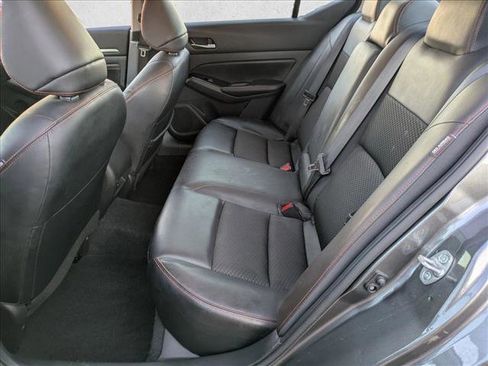 Used 2023 Nissan Altima 2.5 SR image 16