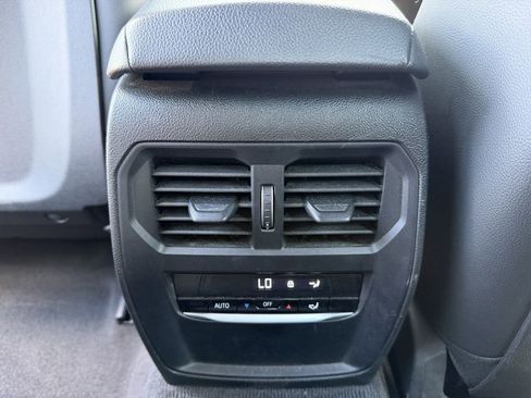 Used 2024 BMW 430i Convertible RWD image 24