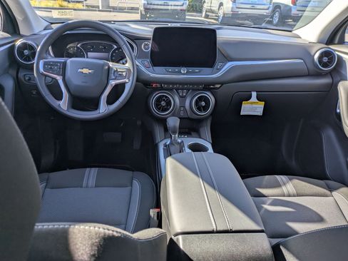 New 2026 Chevrolet Blazer LT image 15