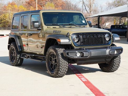 Used 2025 Jeep Wrangler Willys image 5