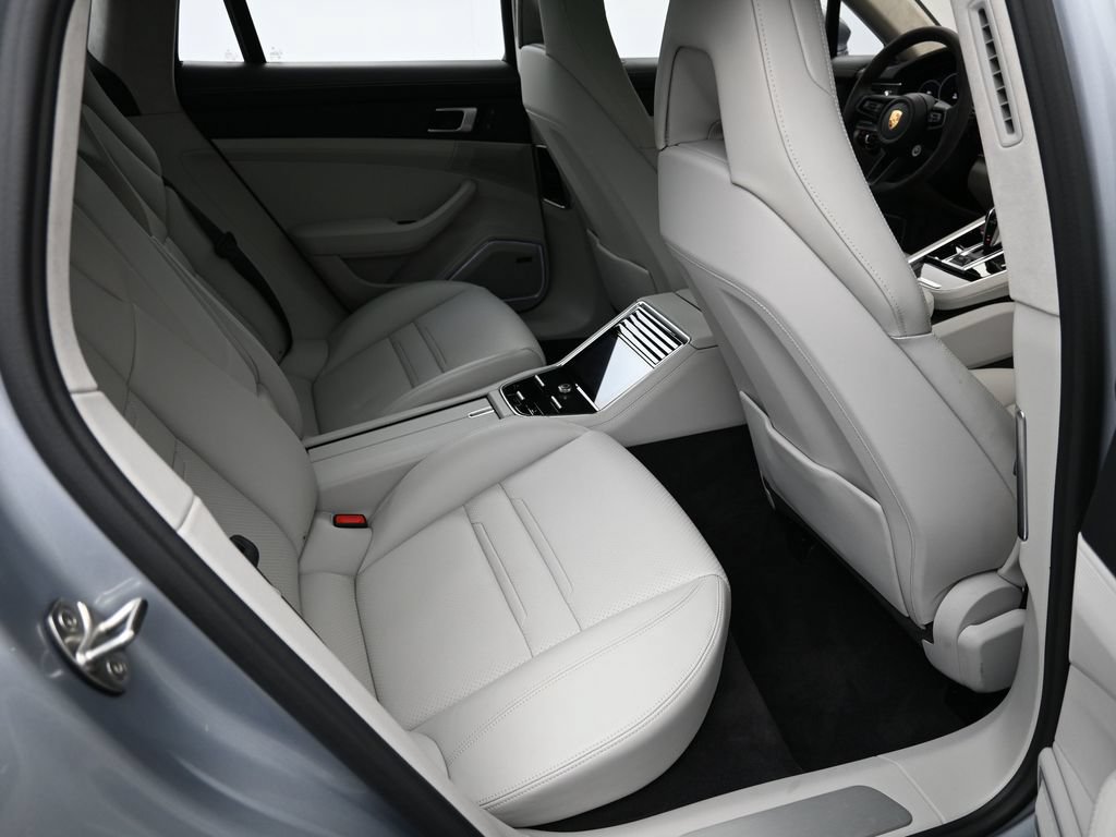 Certified 2022 Porsche Panamera GTS AWD/4WD image 10