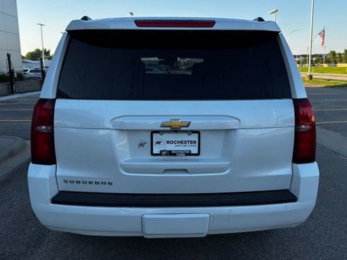 Used 2019 Chevrolet Suburban LT AWD/4WD image 47