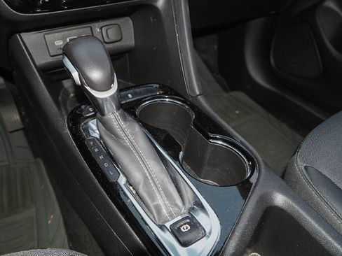 Used 2023 Buick Encore GX Select FWD image 10