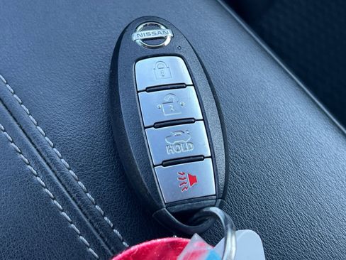 Used 2020 Nissan Sentra S image 27