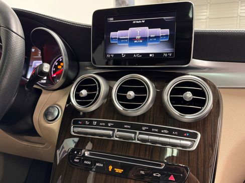 Used 2017 Mercedes-Benz GLC 300 image 11