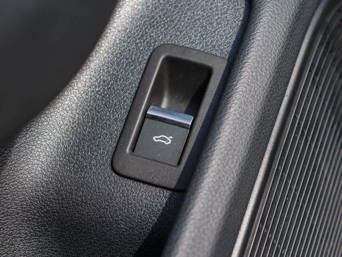 Used 2021 Audi A4 2.0T allroad Premium Plus w/ Premium Plus Package image 27